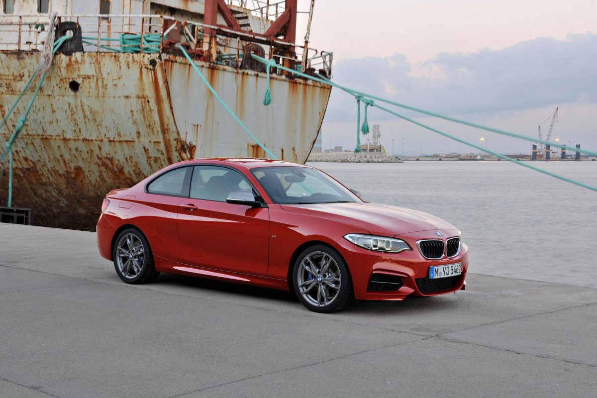 BMW unveils new 2 Series coupes