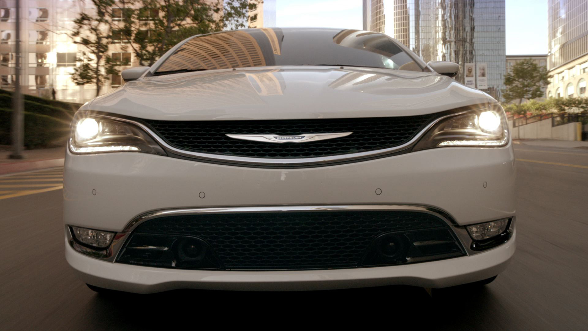 Chrysler Finally Makes A Car The Star, In Ads For New 200