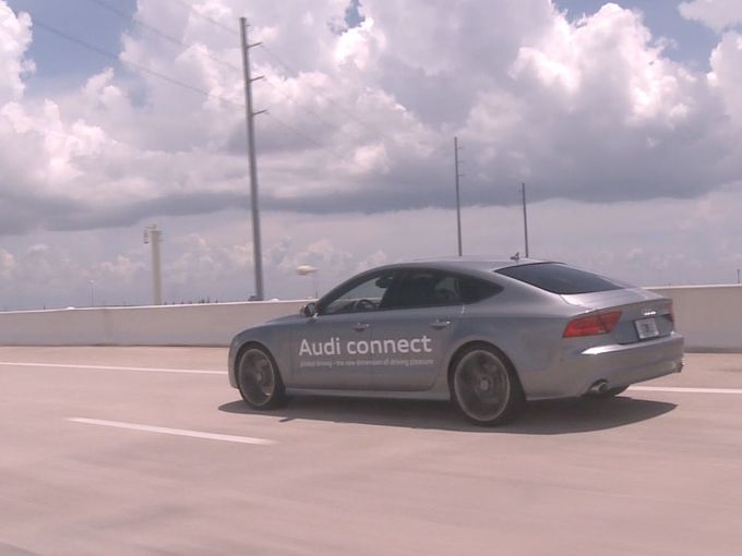 Driverless car hits Tampa Bay road in test