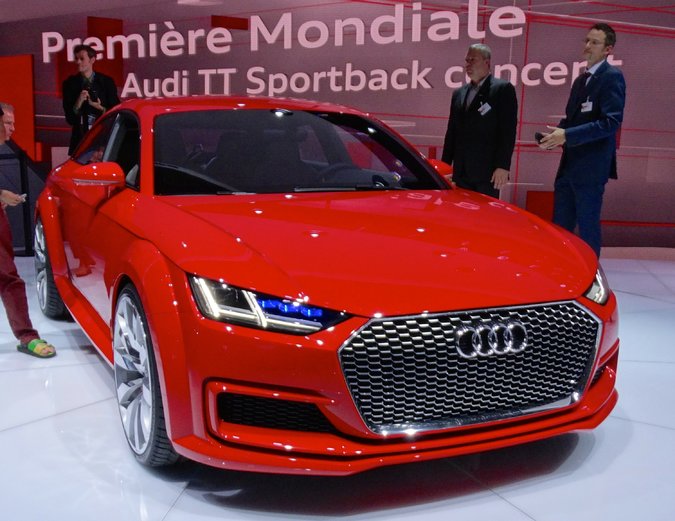 2014 Paris Motor Show: Audi Scores With the TT Sportback Concept