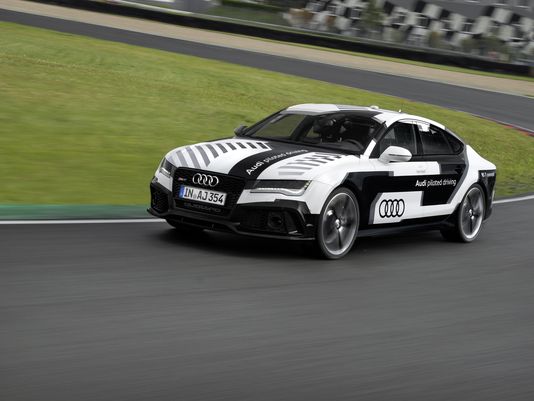Audi driverless car hits 140 mph
