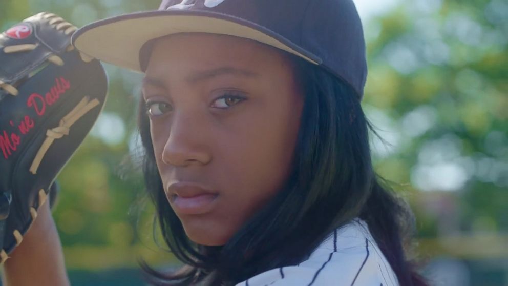 Little League phenom Mo'ne Davis stars in powerful new Chevy commercial