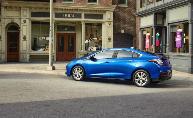 What Price Should Chevrolet Ask For the 2016 Volt?