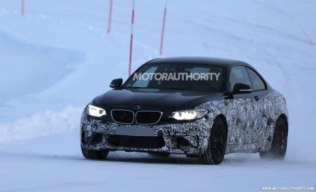 2016 BMW M2, 2016 Opel Astra, 2016 Cadillac CT6: Today's Car News
