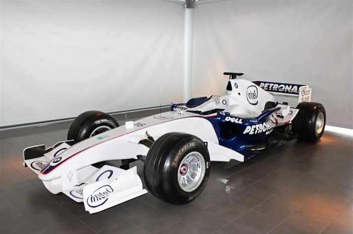 £1 Million Will Get You This 2006 BMW Sauber Formula 1 Car