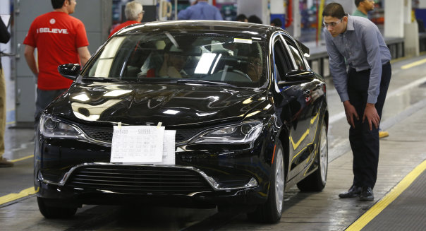 Chrysler 200 recalled: Won't go into park