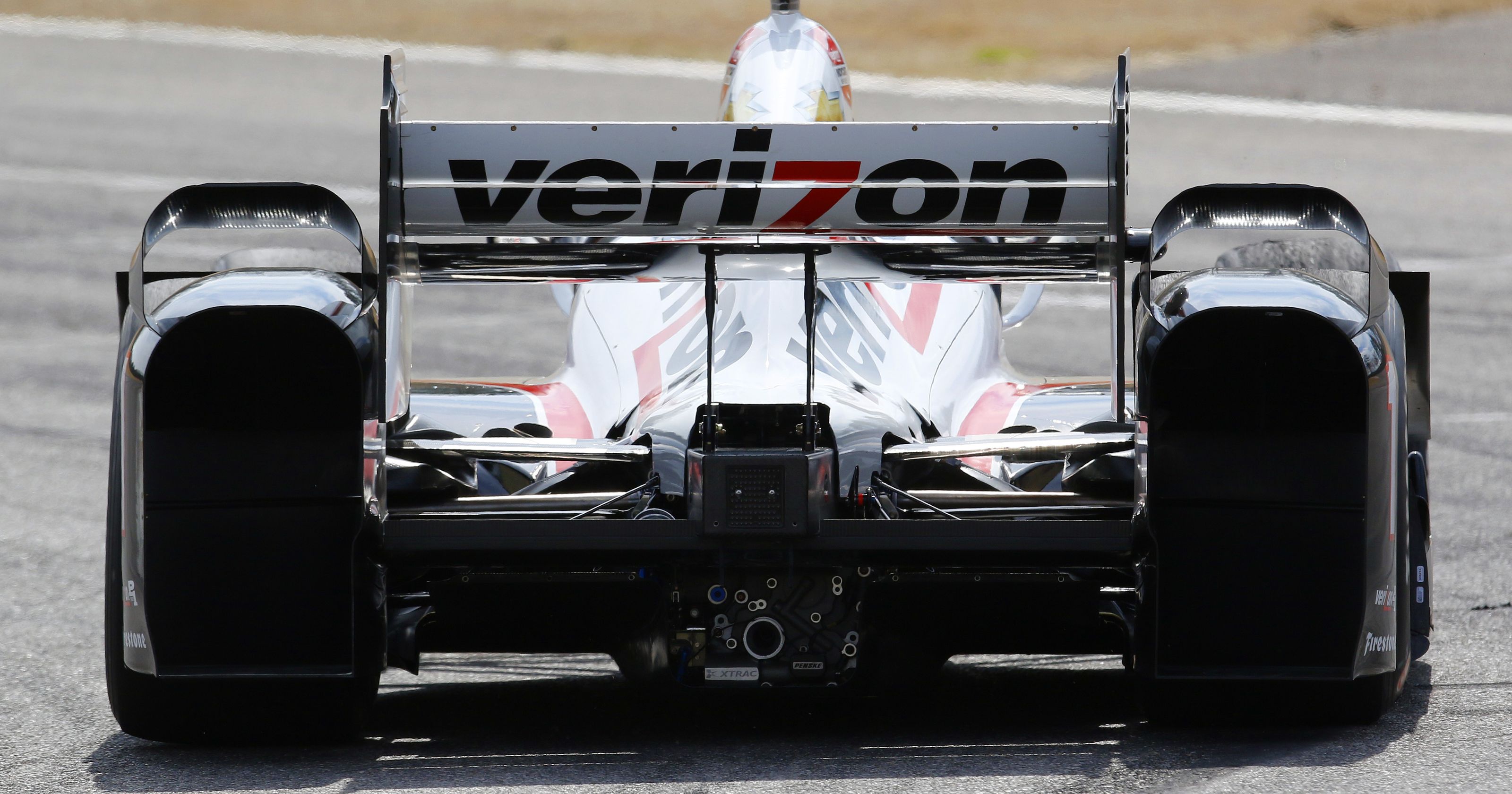 IndyCar: Chevrolet penalized for engine regulation infraction