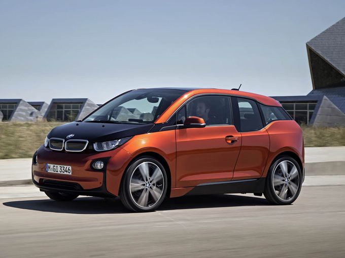 Battery-powered BMW i3 is fun until you step on gas