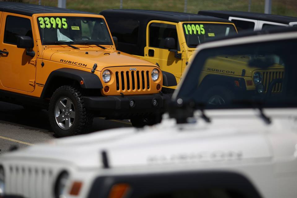 Fiat Chrysler Outlines Vehicle Strategy to Dealers