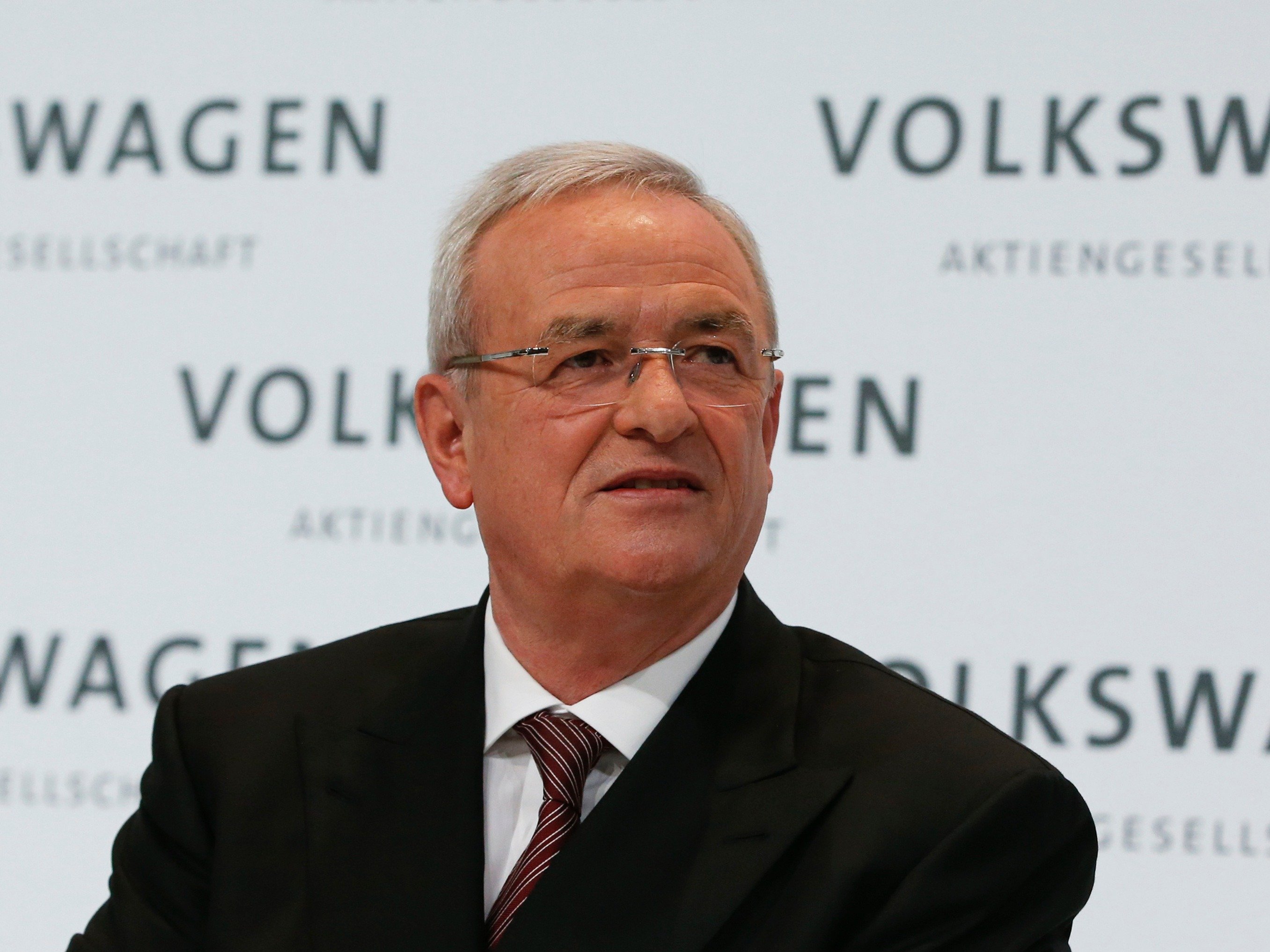 Former VW CEO steps down as Audi chairman while emission scandal investigation …