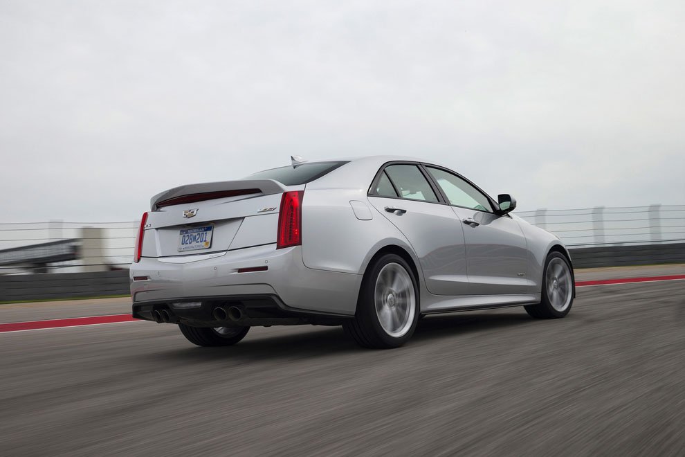 Cadillac re-energizes brand with V-series